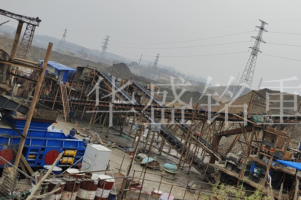 �����Lɳʯ�����a(ch��n)���F(xi��n)��